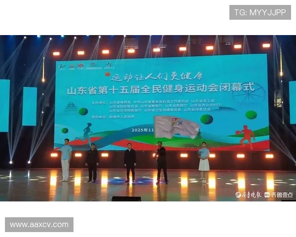 《全运会激战正酣 运动员们为金牌而拼搏 全民健身热潮席卷全国》