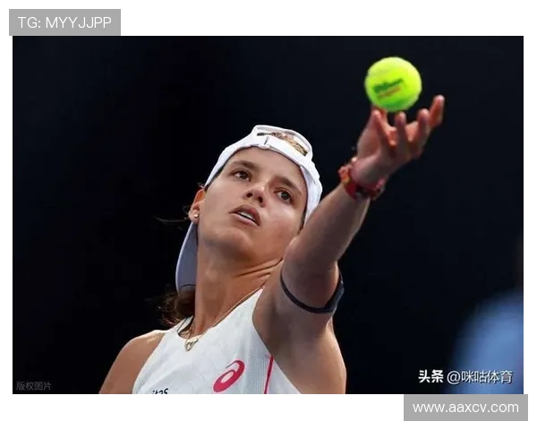 全球网球大师赛激战正酣 星级选手争霸赛场备受瞩目