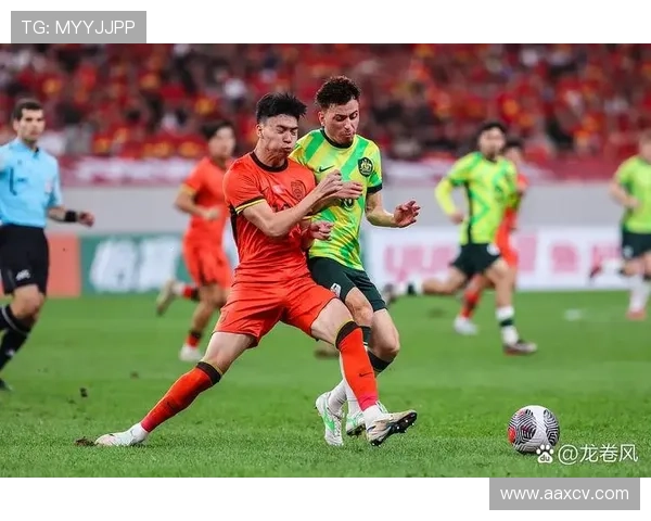 激战正酣国足再度发力完成逆转取胜壮举点燃全国球迷激情热潮澎湃