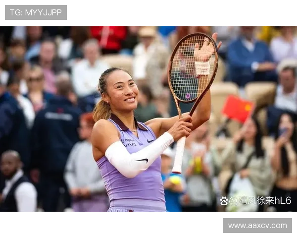 网球赛事激战正酣 新星崭露头角 经典对决再掀高潮 网球赛事激战正酣 新星崭露头角 经典对决再掀高潮