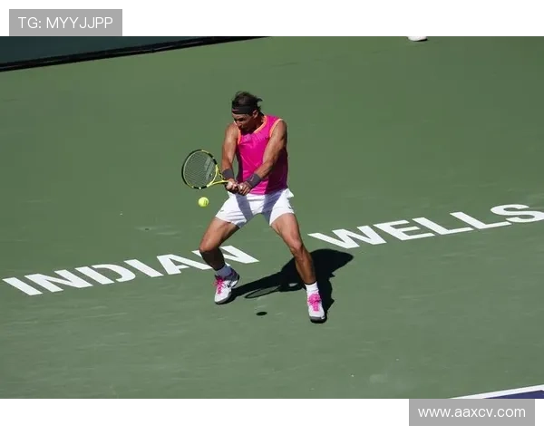 网球赛季进入高潮 小威与纳达尔共同亮相引发全场热议